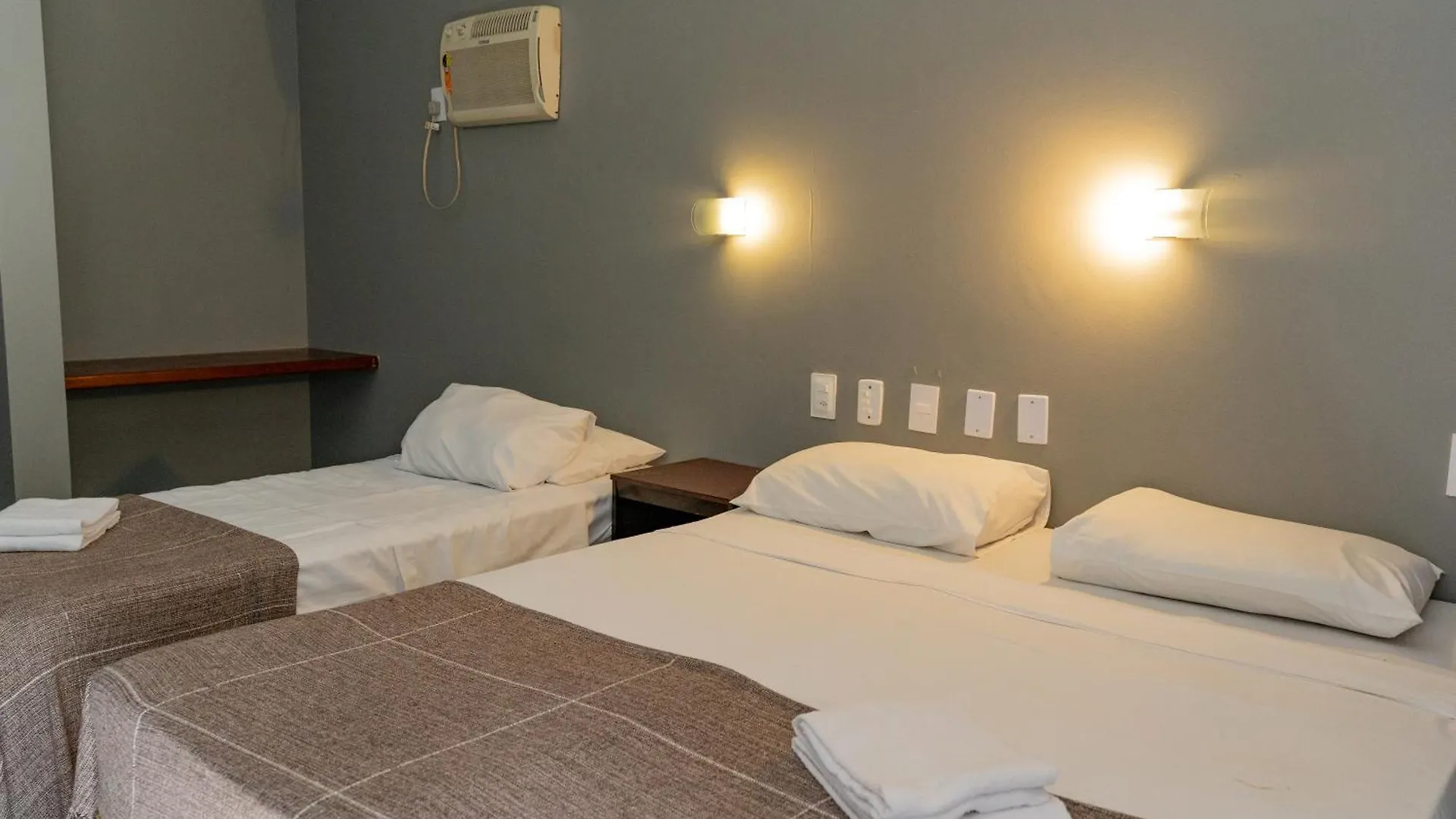 Hanna Praia Hotel - Florianópolis 3*,
